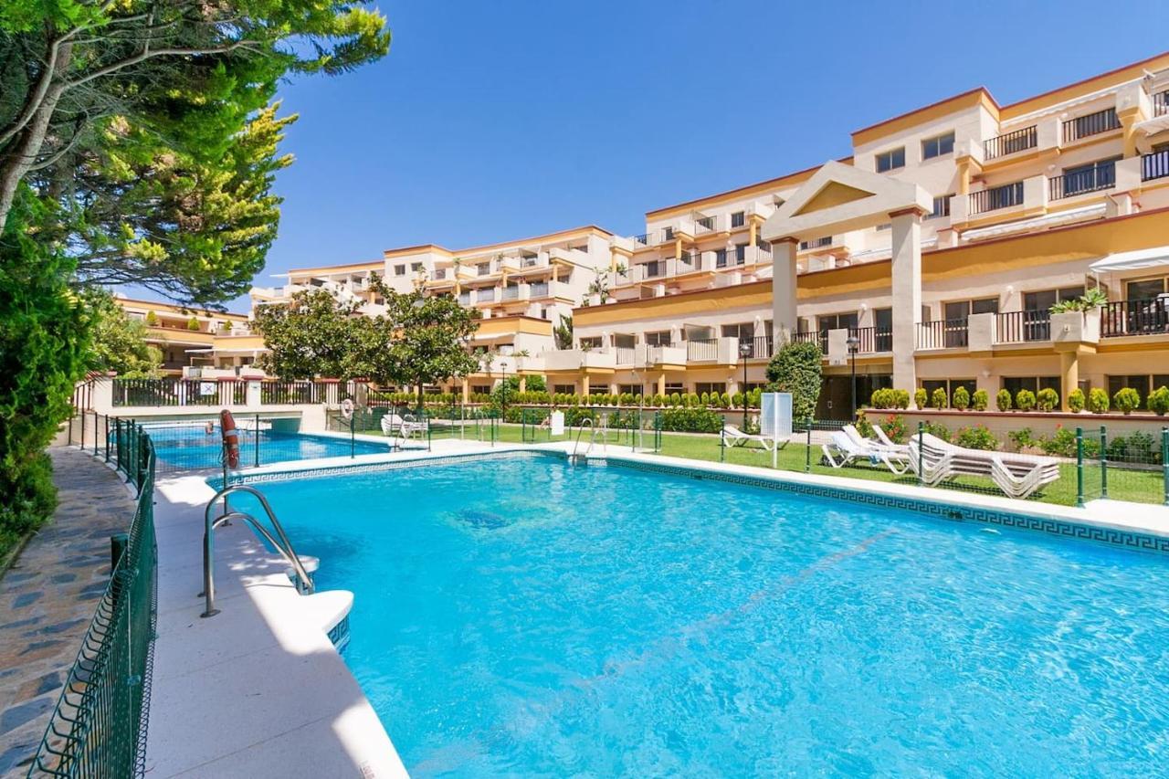 Oleholidays 344 Romana Playa Con Vistas Al Mar Marbella Exteriör bild